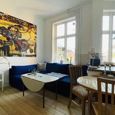Apartmentincopenhagen 1586 *